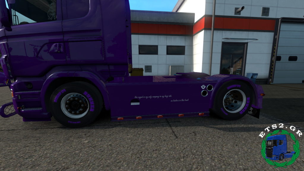 Danish addon for p8 sideskirts